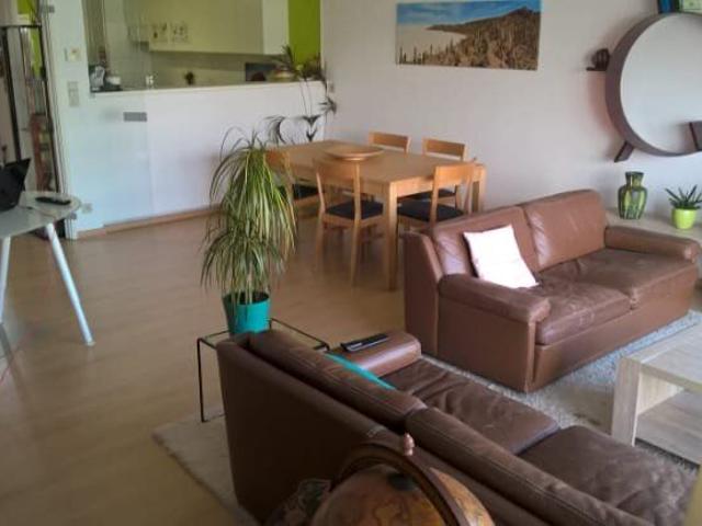 furnished 2 room app with parking, near train station