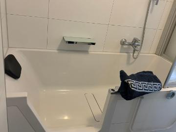 Furnished 2 room basement apartment with private garden, conservatory & fireplace – Hanover Oststadt, Hannover Amsterdam Apartments for Rent