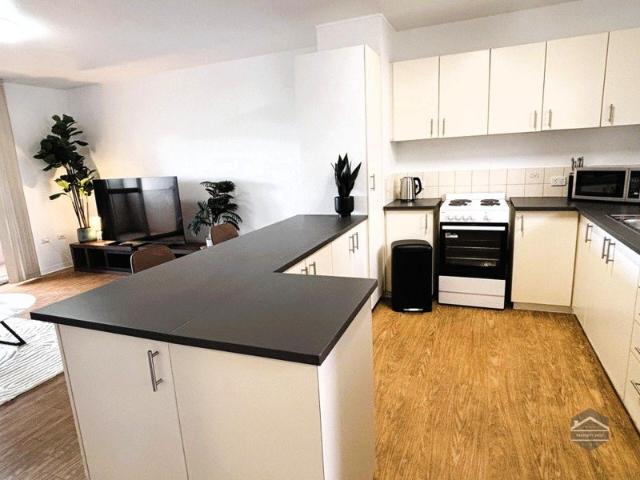 Furnished 2x1, Modern Unit!