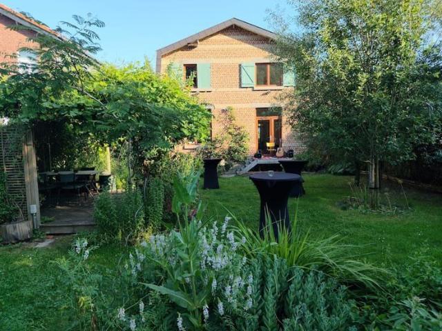 Furnished 4 bed house with garden in Esneux 4130