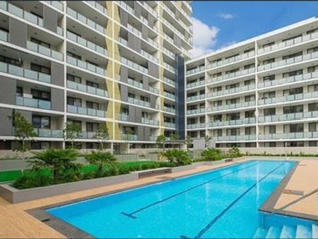 Furnished 4 Bedroom Apartment Close To Station
