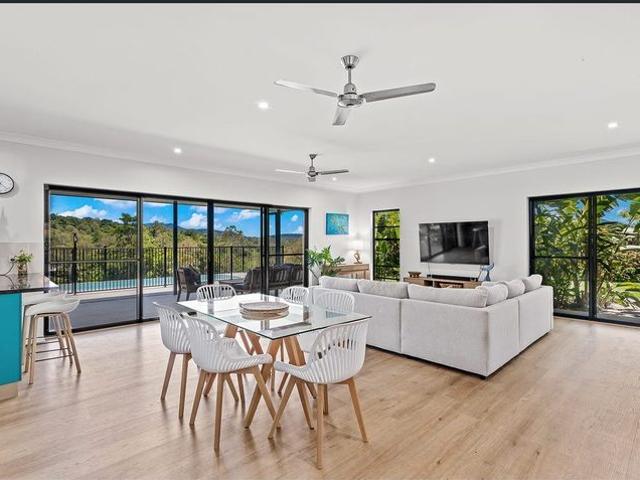 Furnished 4 bedroom home on acreage! lease until 31st May 2027