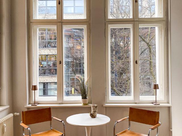 Furnished 4 Room Apartment with Balcony in Berlin Charlottenburg – 129 m²