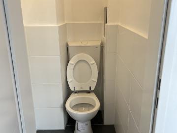 Furnished 4 room apartment in a great location