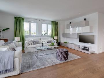 Furnished 4 room premium apartment with roof terrace