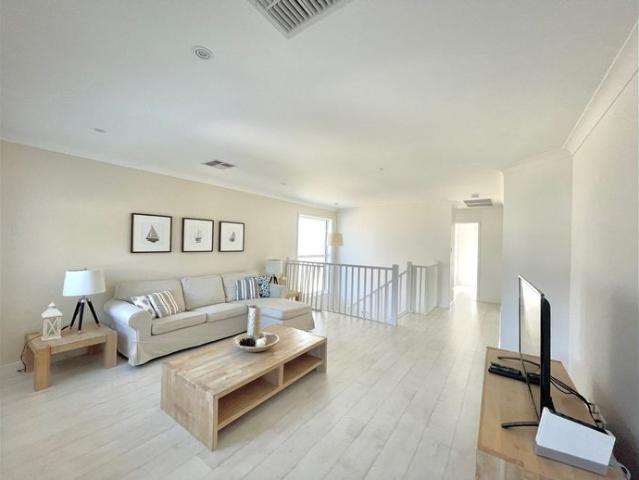 Furnished 5 Bedroom Home