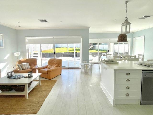 Furnished 5 Bedroom Home