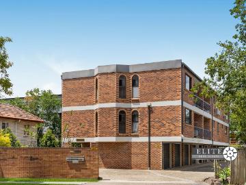 Furnished, 80m to UQ
