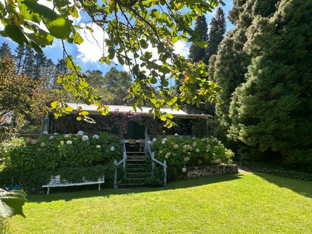 FURNISHED COTTAGE Step Back in Time