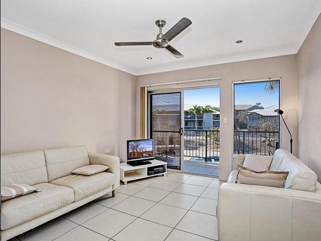 Furnished coastal apartment near The Strand