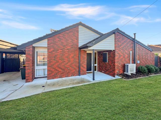 Furnished Coastal Comfort in the Heart of Ocean Grove