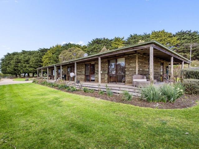 Furnished Coastal Retreat on Expansive Grounds with Tennis Court