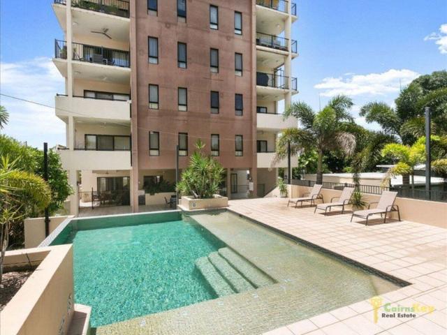 Furnished City Apartment With Great Views And Cool Breezes!