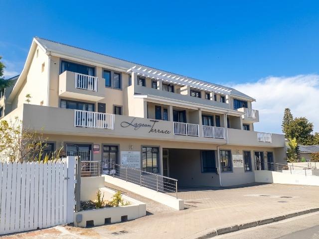 Furnished and equipped 2 Bed 2 Bath Apartment available from Mid January 2027