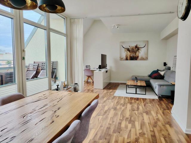 furnished and fully equipped top floor apartment in the middle of Berlin Friedenau Schöneberg, Berlin Amsterdam Apartments for Rent