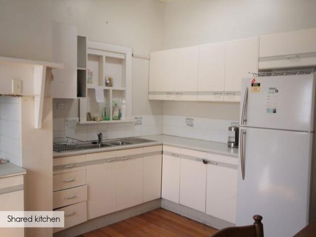 Furnished accommodations Available for Rent – 103 Stanhope Street, West Footscray