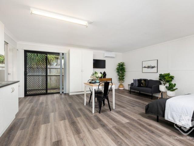 Furnished All Inclusive Studio