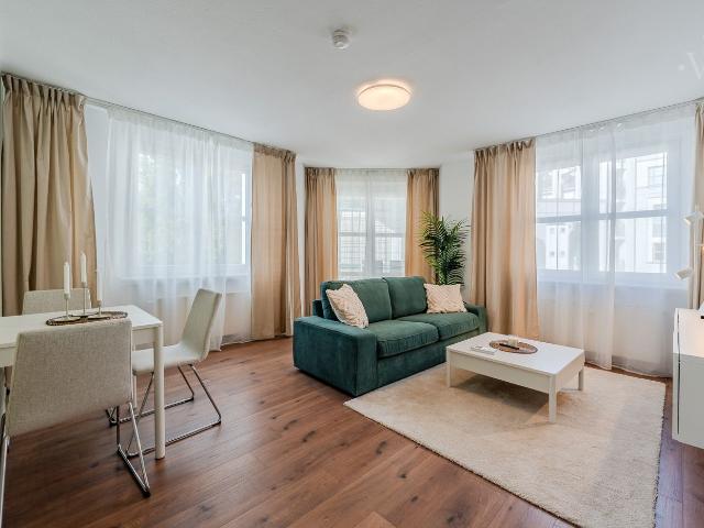 Furnished apartment available immediately for temporary rental in Berlin Am Tegeler Hafen with terrace
