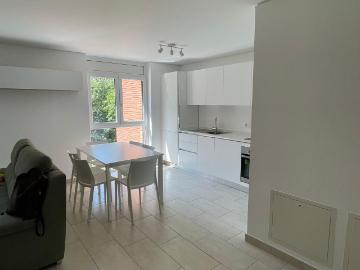 Furnished apartment for rent in a quiet area surrounded by greenery