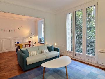 Furnished apartment in Montmartre, Paris Amsterdam Apartments for Rent