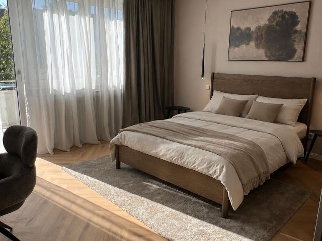 Furnished apartment in Düsseldorf Oberkassel – first occupancy after renovation, Dusseldorf Amsterdam Apartments for Rent