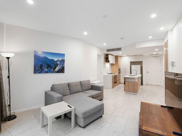 Furnished Apartment In Prime Kangaroo Point Location!