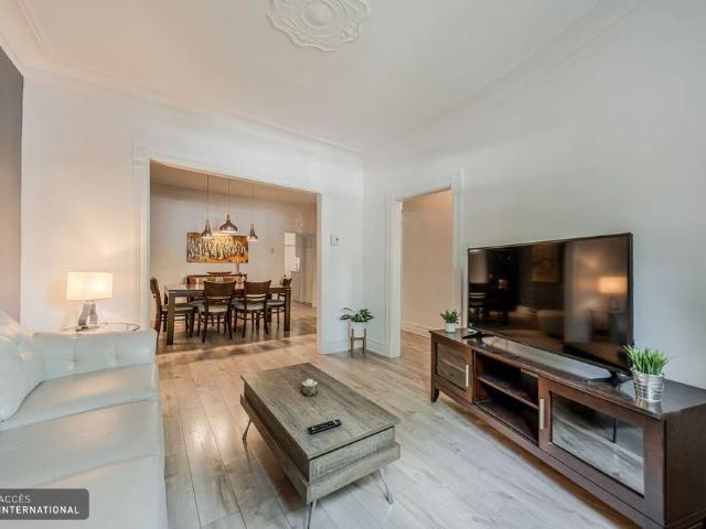 Furnished apartment located on the ground floor, for rent in La Petite Italie, Rosemont