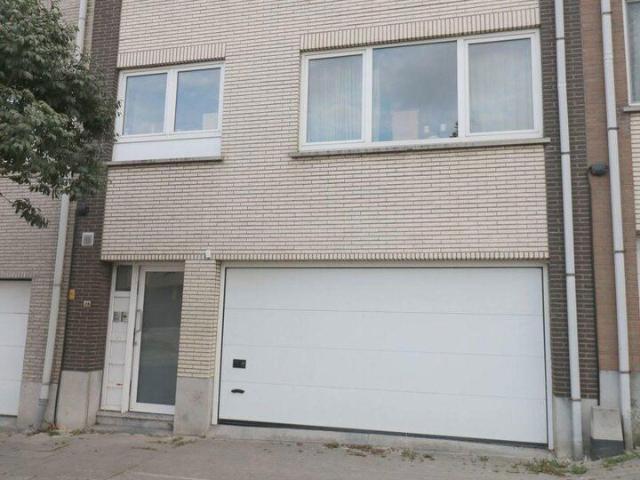 Furnished apartment with 2 rooms, mezzanine, parking