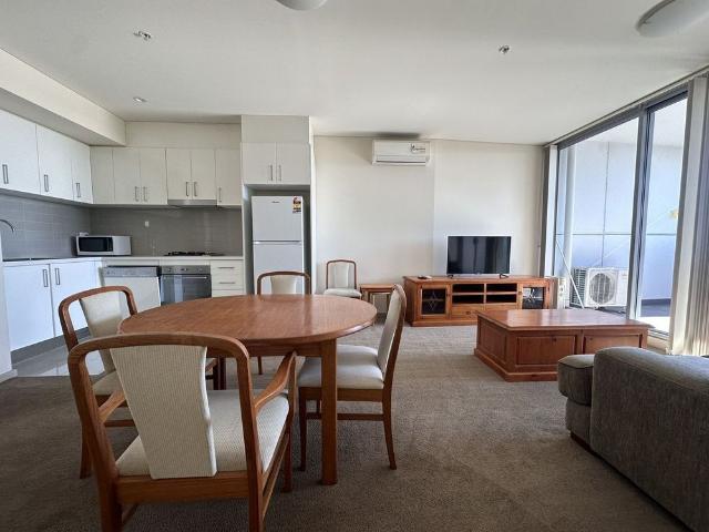Furnished Apartment With City Views In Convenient Location