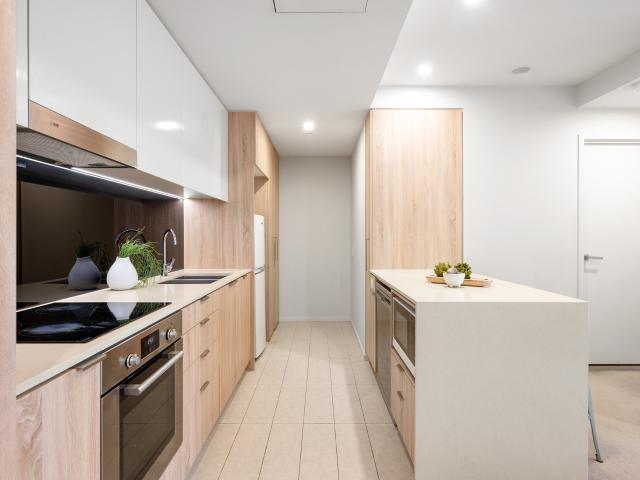 Furnished Apartment with Breathtaking City & Mountain Views
