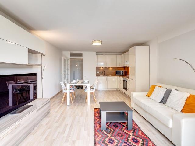 Furnished apartment with large balcony for rent