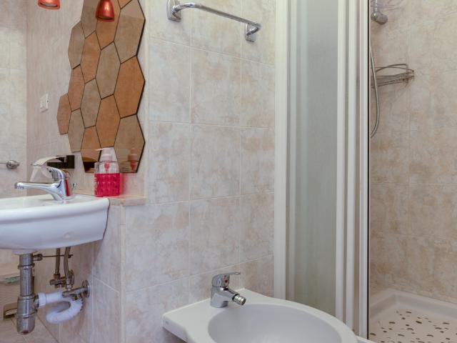 Furnished Apartment with Private Parking & Sea Vie