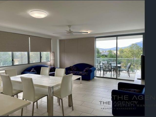 Furnished Apartment with River Views!