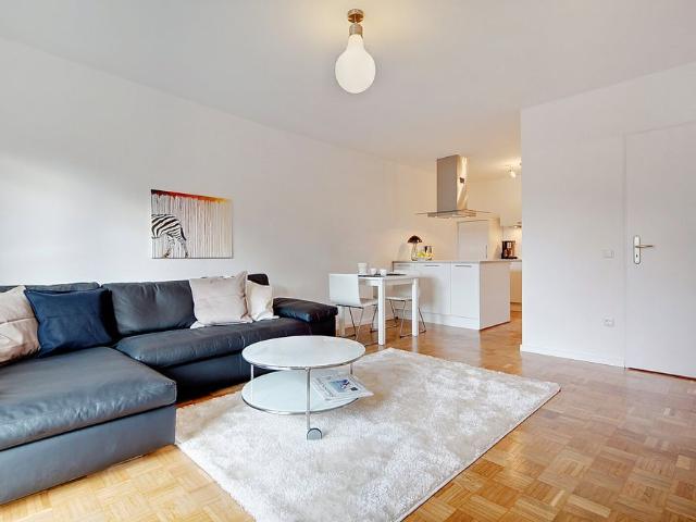 Furnished Apartment, 3 Min to U Bahn Theresienstraße