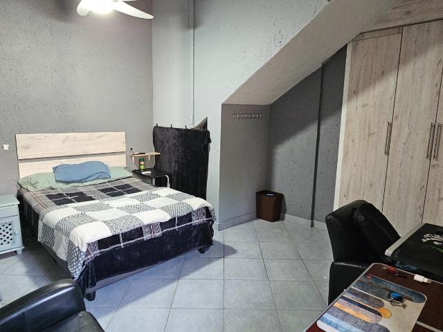 Furnished Bachelor's To Rent in Meyerspark, Pretoria