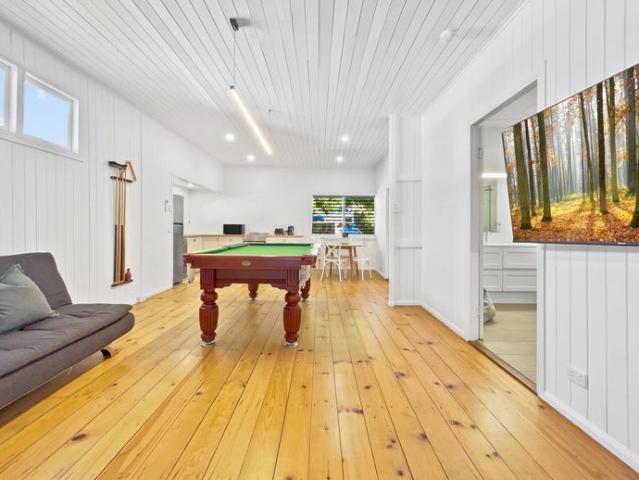 Furnished Beachside Home 3 Minute Walk to Surf