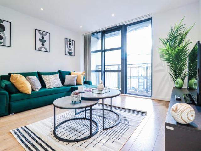 Furnished / Bills Inc. 1 Bed Flat: 1 to 6 months