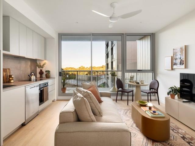 FURNISHED Brand new low maintenance & pet friendly studio, with amenities & parkland at your door | 4 weeks rent free