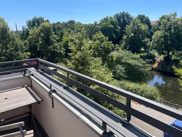 Furnished Bright Altbau Apartment with Large Balcony & Canal View, Berlin Amsterdam Apartments for Rent