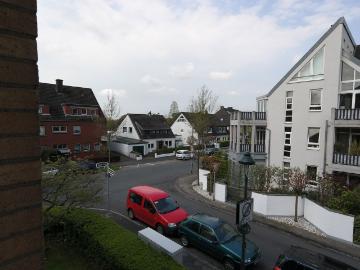 furnished bright apartment with balcony, Dusseldorf Amsterdam Apartments for Rent