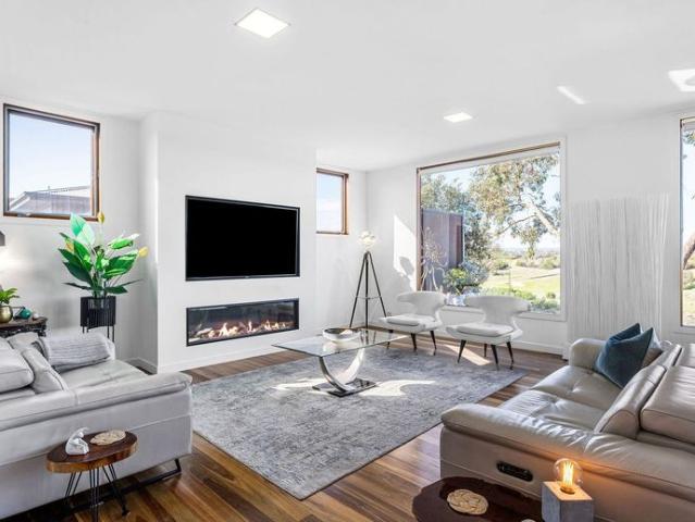 Furnished Golf Course Living in Moonah Links