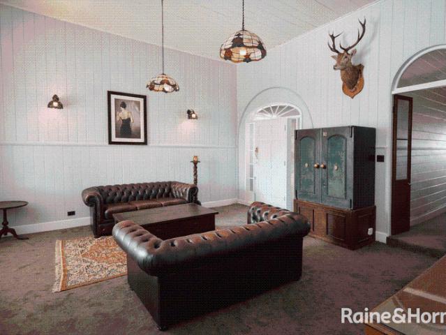 Furnished Gem with a Rich Heritage: A Remarkable Rental in Gulgong