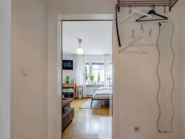 Furnished ground floor apartment in Moosach for rent