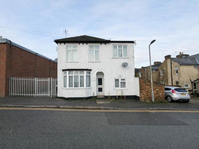 Furnished Double Room, West End. 1 bed in a house share to rent £650 pcm £150 pw
