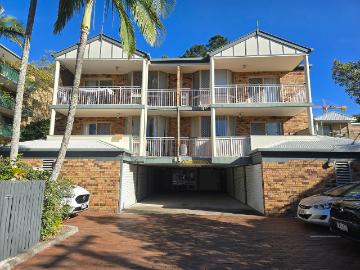 FURNISHED + EXCELLENT LOCATION!