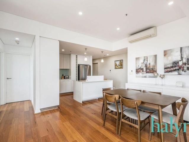 Furnished Executive Apartment at Equas, with a study!
