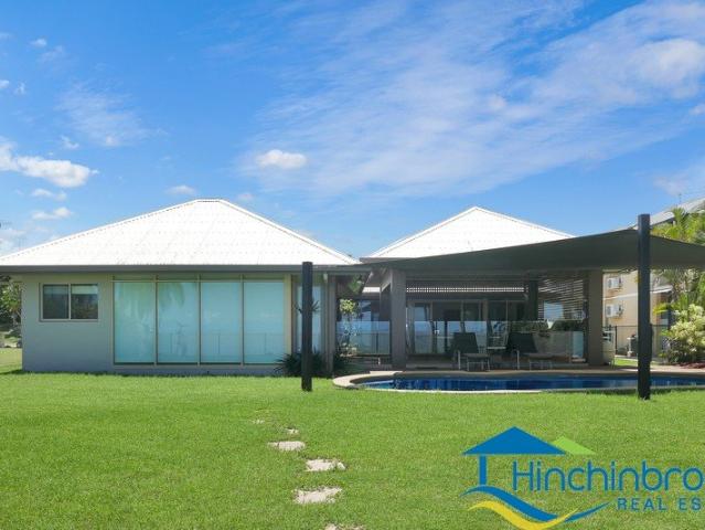 FURNISHED FOUR BEDROOM HOME WITH POOL & OCEAN VIEWS