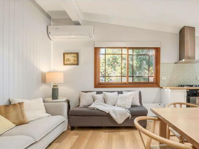 FURNISHED FAMILY HOME Available NOW 3 MONTHS ONLY