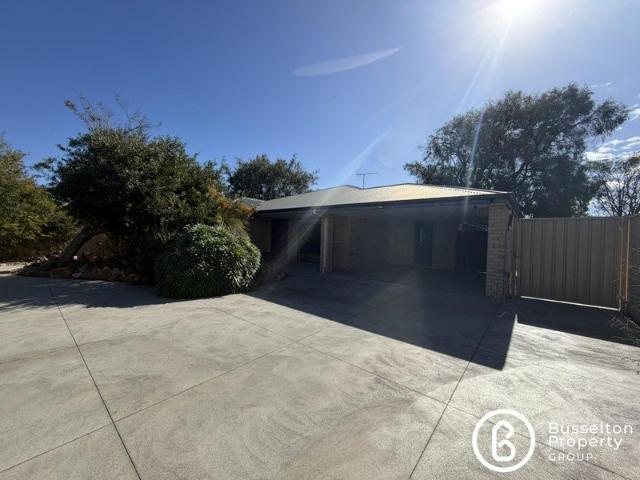 FURNISHED FAMILY HOME IN QUIET BROADWATER LOCATION