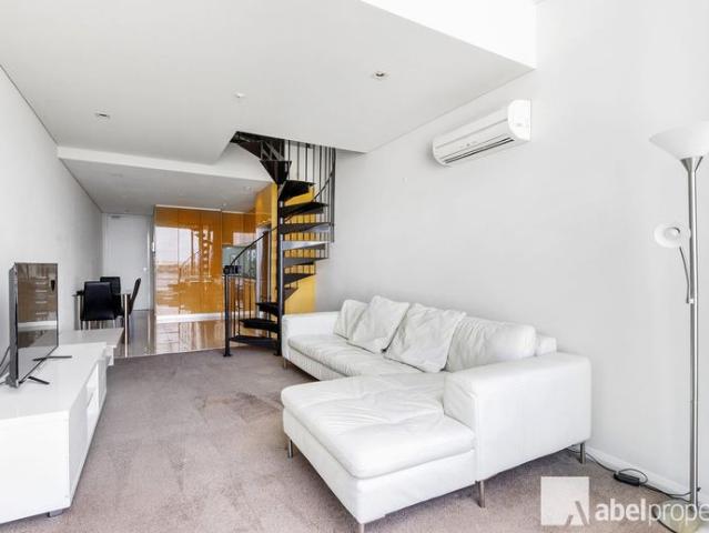 Furnished Fantastic Views Plus Study